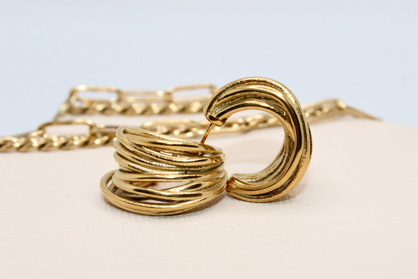 Stella Hoops Gold