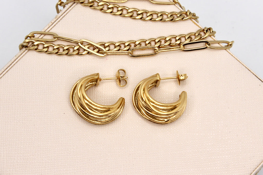 Stella Hoops Gold