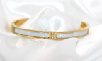 Weißer Armreif Gold