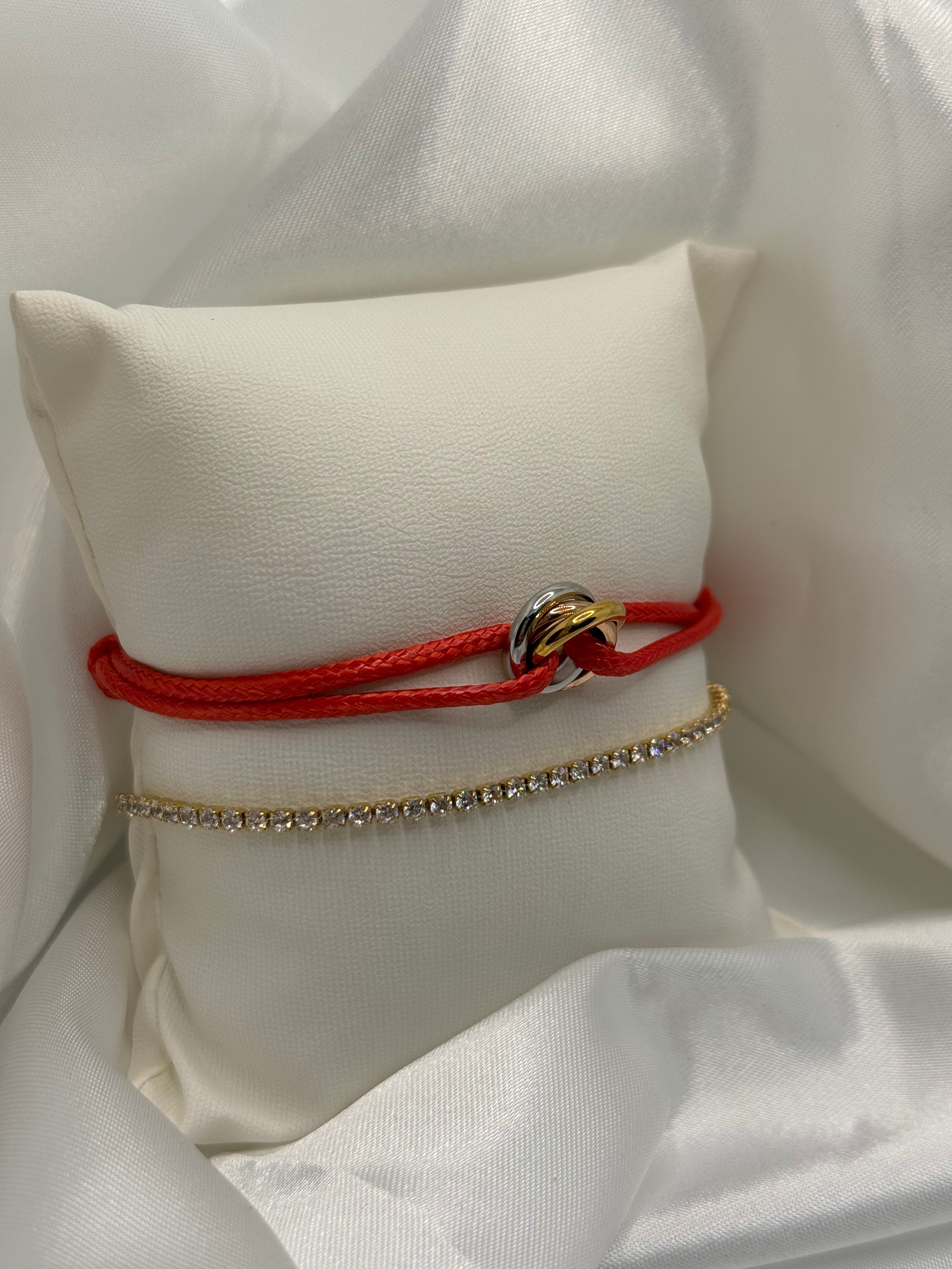 Infinity Armband Rot