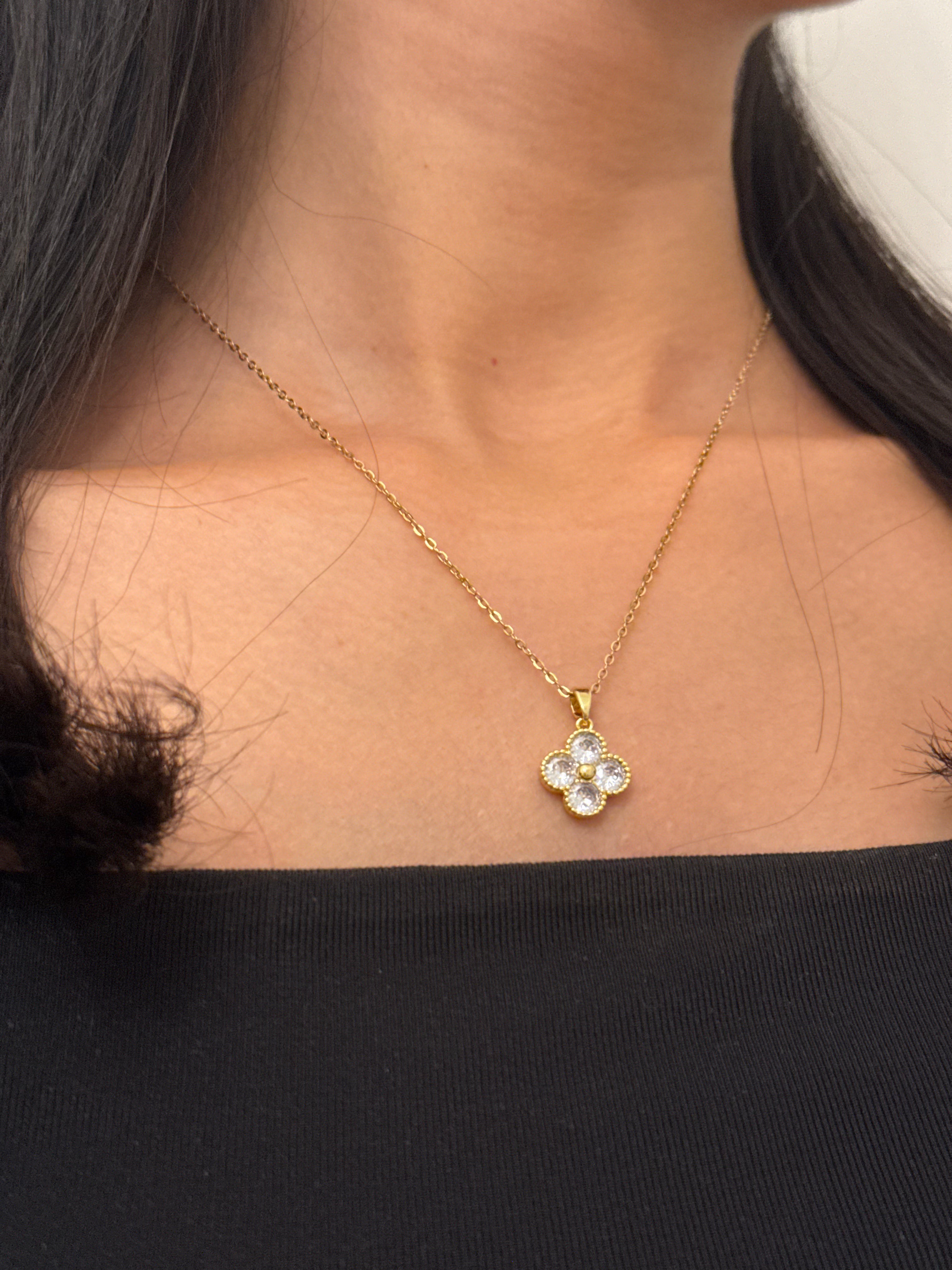 Elara Diamond Halskette